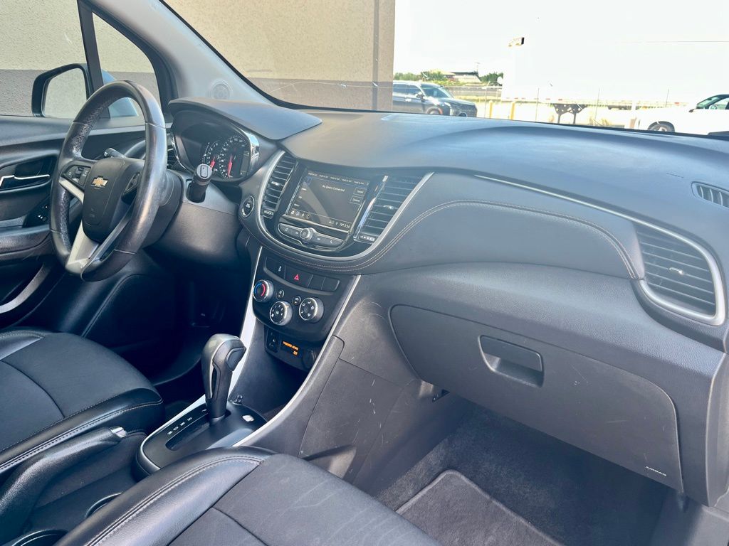 2019 Chevrolet Trax LT 23