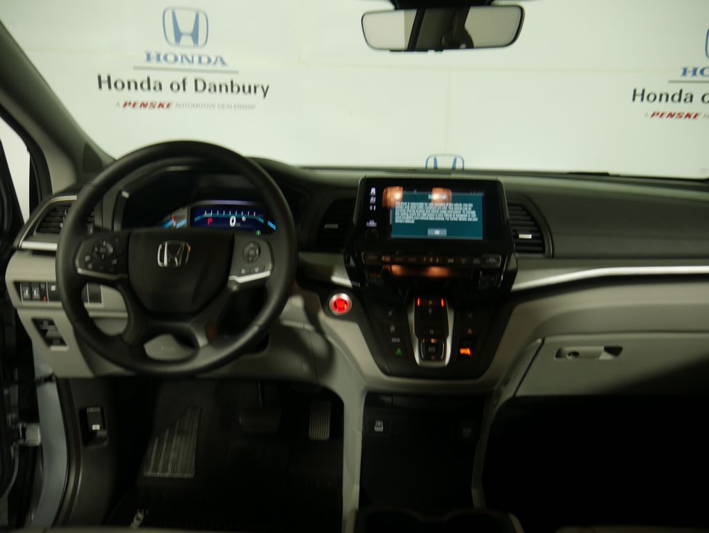 Thumbnail: 2023 Honda Odyssey - 18