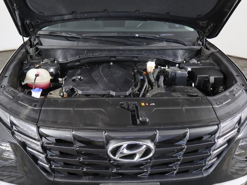 Used 2023 Black Hyundai SEL image 16