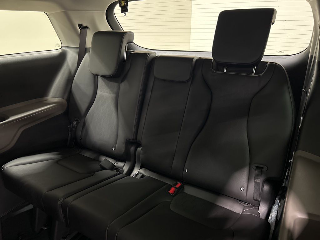 new 2026 Kia Carnival car, priced at $39,460