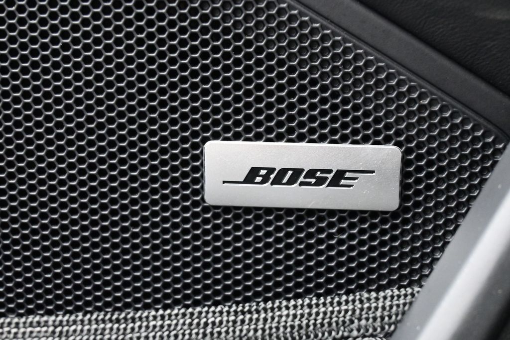 Used 2024  Porsche  image 22