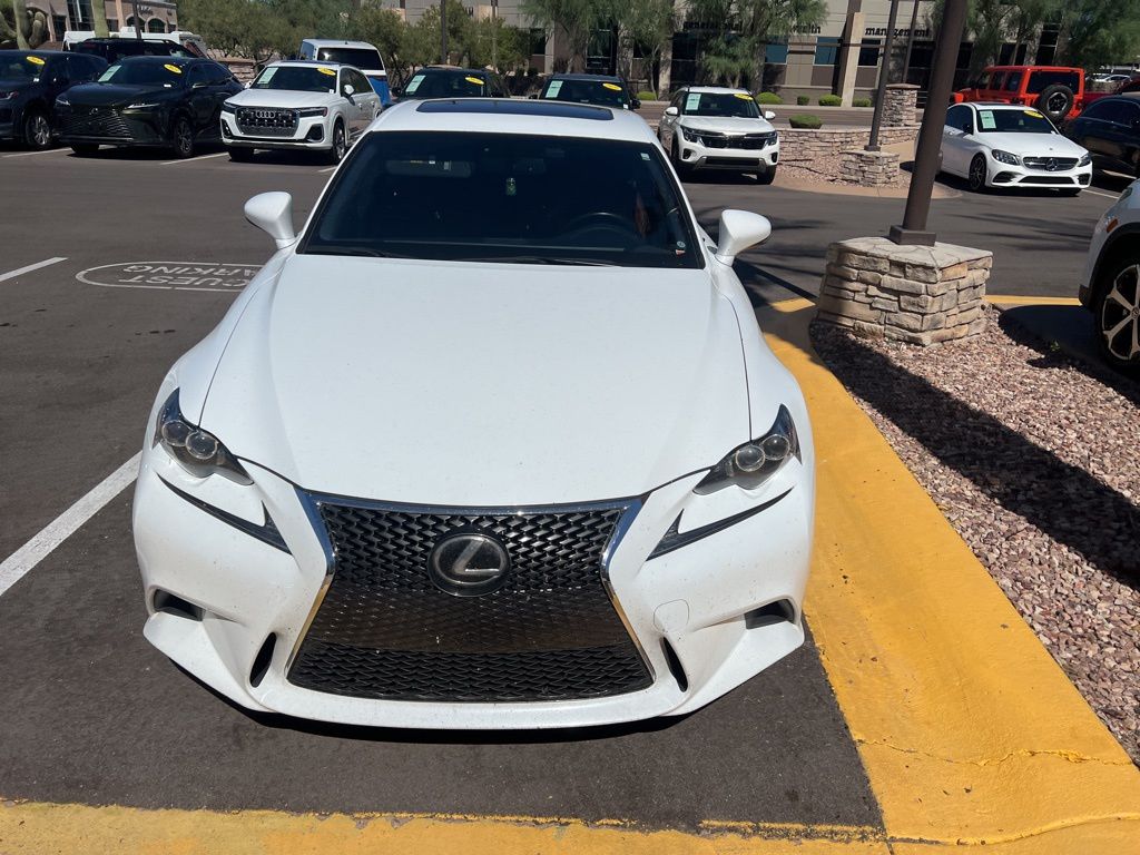 Thumbnail: 2016 Lexus IS - 2