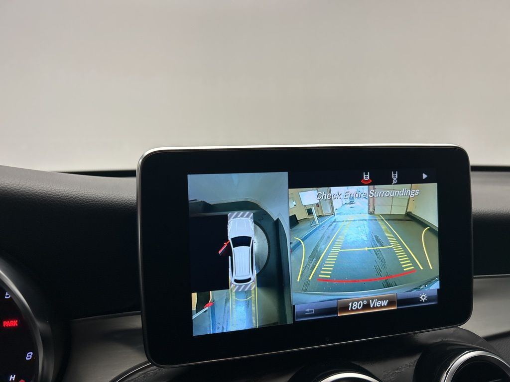 Thumbnail: 2019 Mercedes-Benz GLC - 18