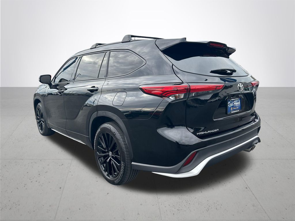 2023 Toyota Highlander XSE