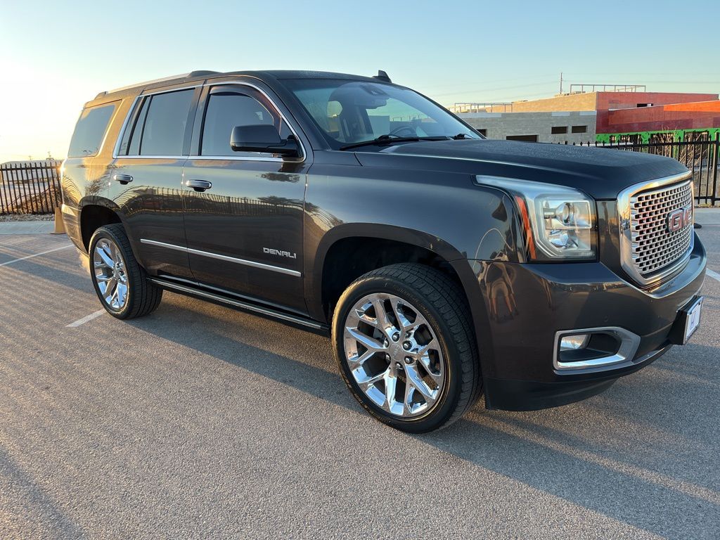 Thumbnail: 2016 GMC Yukon - 3