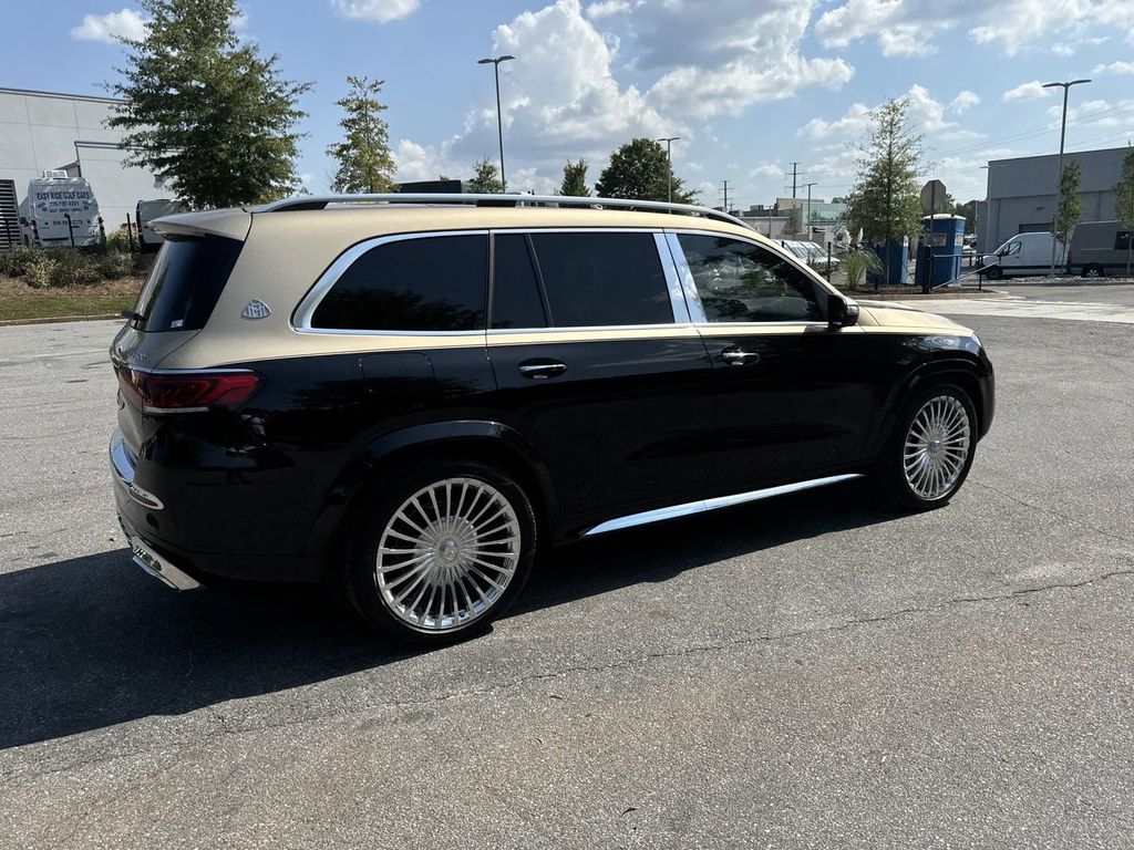 2023 Mercedes-Benz GLS Maybach GLS 600 9