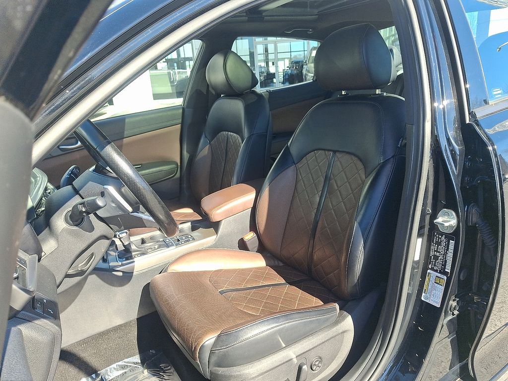 Thumbnail: 2019 Kia Optima - 13