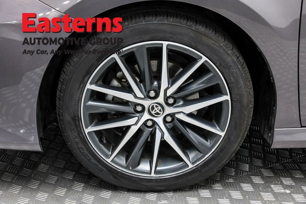 Used 2023 Silver Toyota XLE image 28
