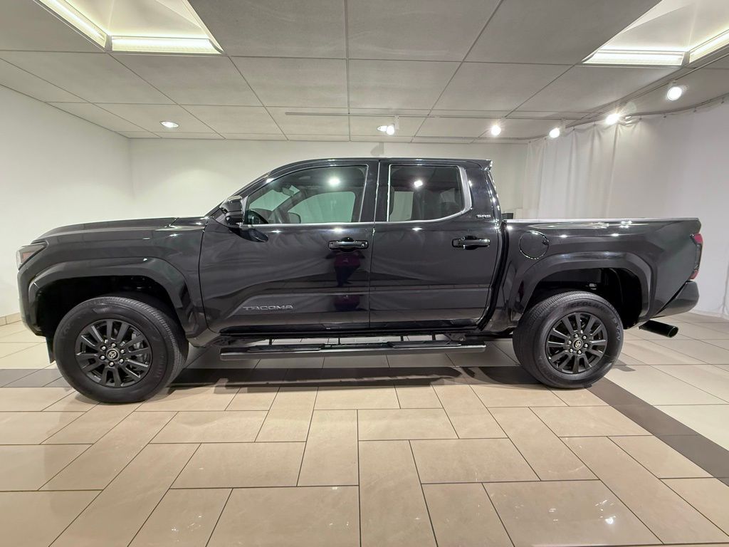 Thumbnail: 2025 Toyota Tacoma - 2