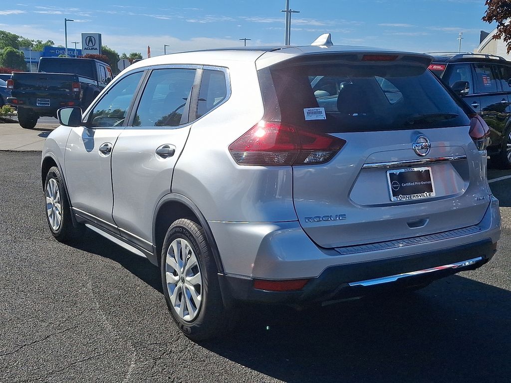 2020 Nissan Rogue S 4