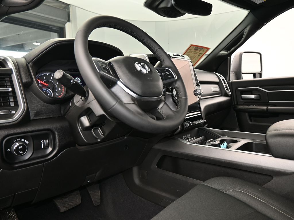 Used 2026 Diamond Black Crystal Pearlcoat Ram Big Horn image 13