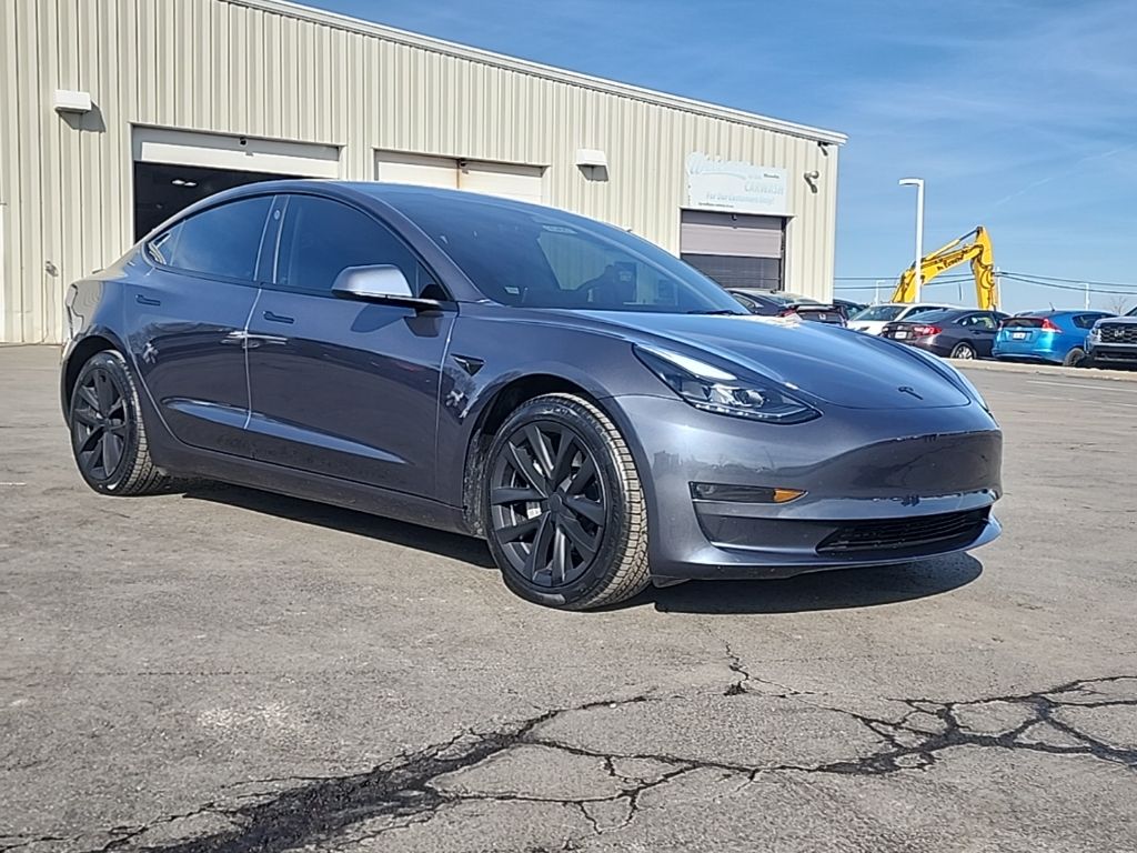 2023 Tesla Model 3 RWD