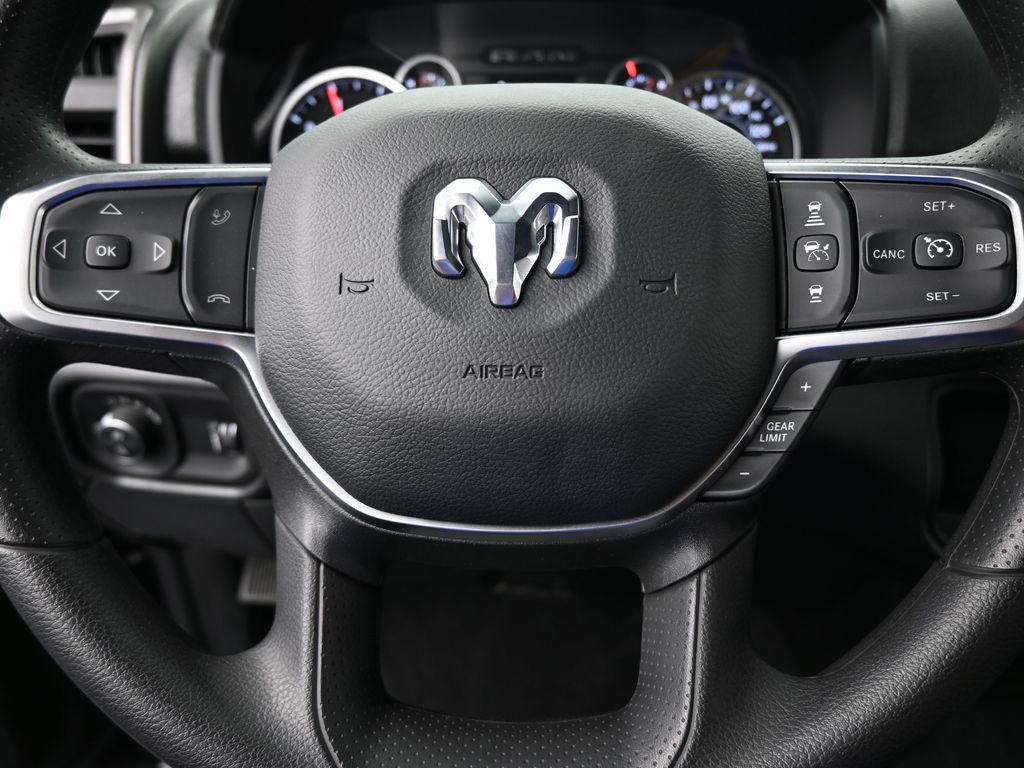 New 2026 Diamond Black Crystal Pearlcoat Ram Tradesman image 26