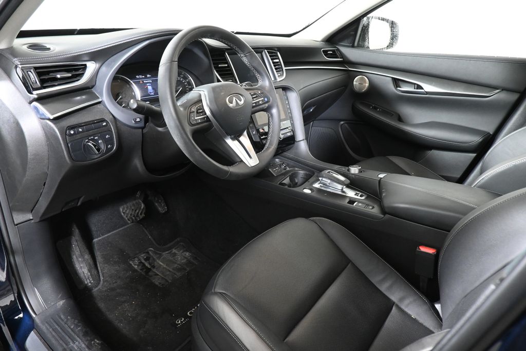 Thumbnail: 2025 INFINITI QX50 - 4