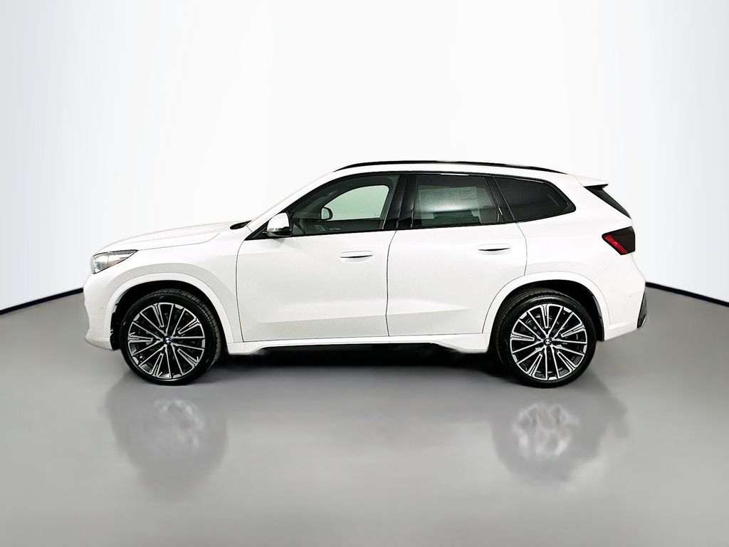 Thumbnail: 2025 BMW X1 - 8