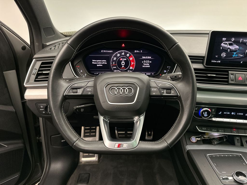 Thumbnail: 2020 Audi SQ5 - 18
