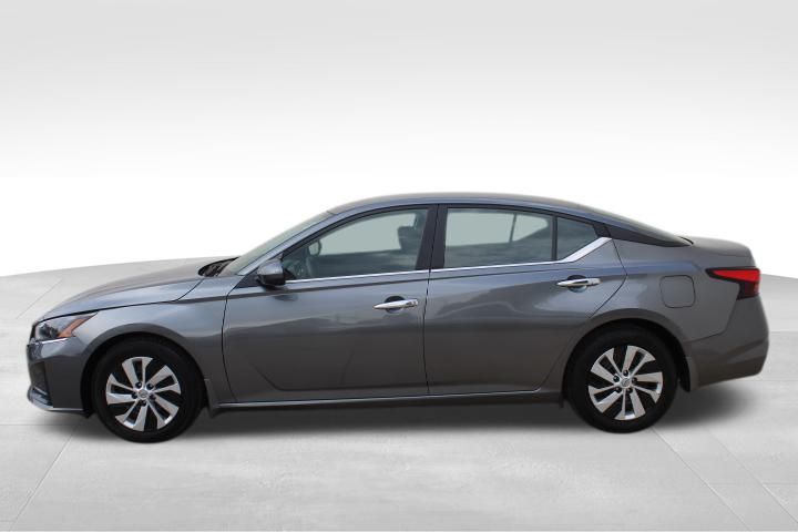 Used Car 2023 Nissan Altima  2.5 S For Sale Under $20,000 In Georgetown, Texas