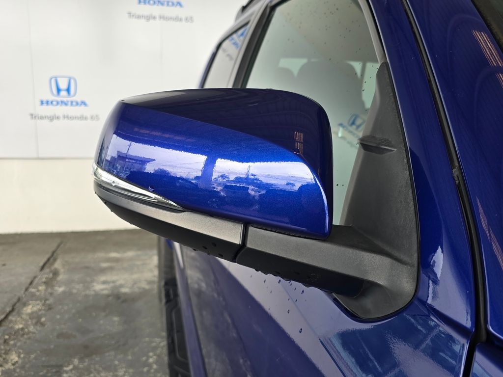 Thumbnail: 2023 Toyota Tacoma - 30