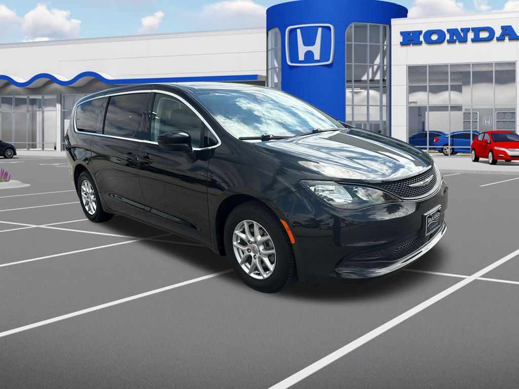 Brilliant Black Crystal Pearlcoat 2023 Chrysler Voyager LX FWD Minivan Front-Wheel Drive 9-Speed Automatic