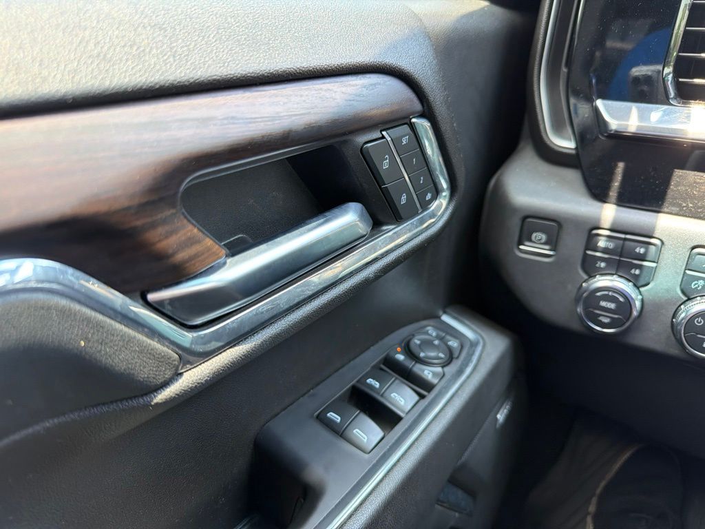 Certified Used 2023 Silver GMC SLT image 16