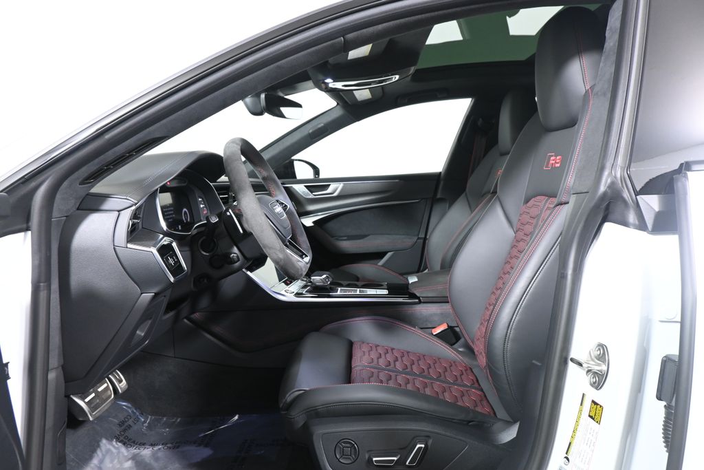 Thumbnail: 2025 Audi RS 7 - 3