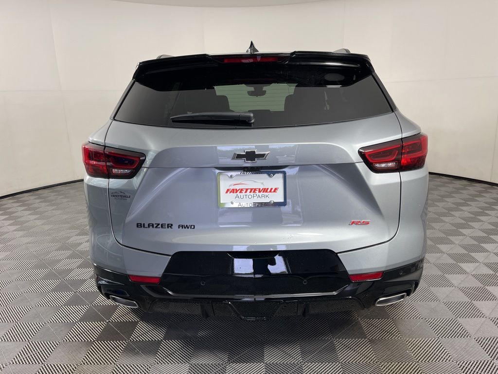 Thumbnail: 2025 Chevrolet Blazer - 4