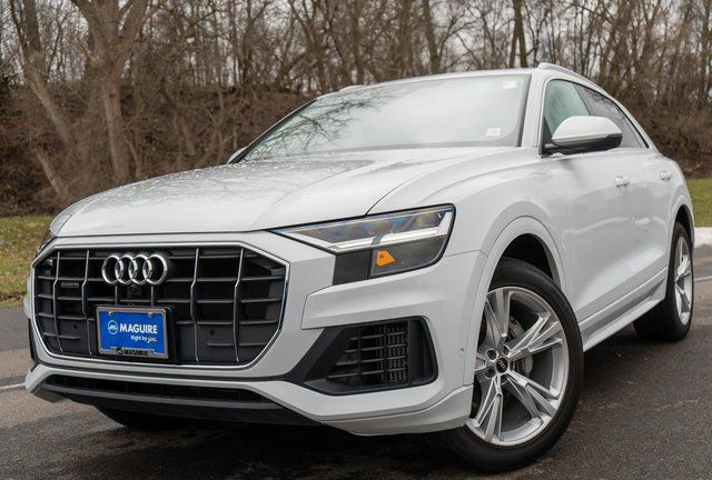 2022 Audi Q8 quattro Premium 55 TFSI