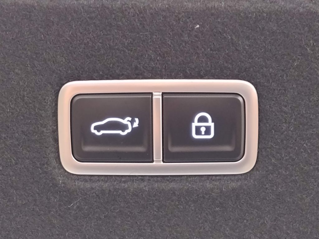 2025 Hyundai IONIQ 6 Limited