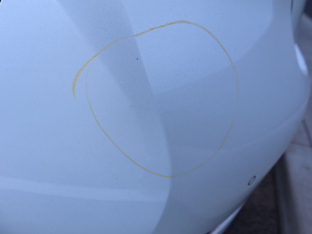 Thumbnail: 2013 Lexus ES - 23