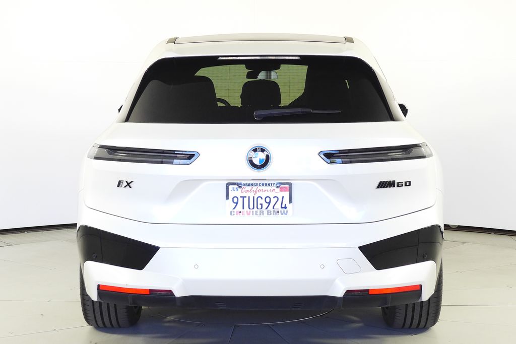 Thumbnail: 2023 BMW iX - 7