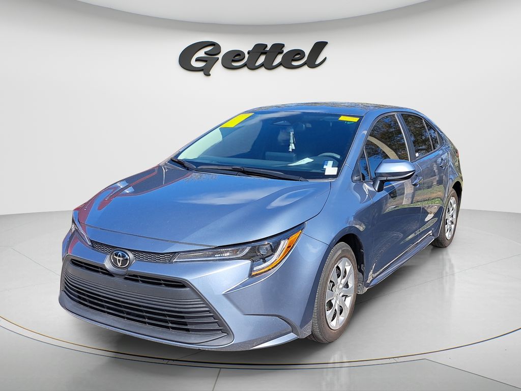 2024 Toyota Corolla LE FWD