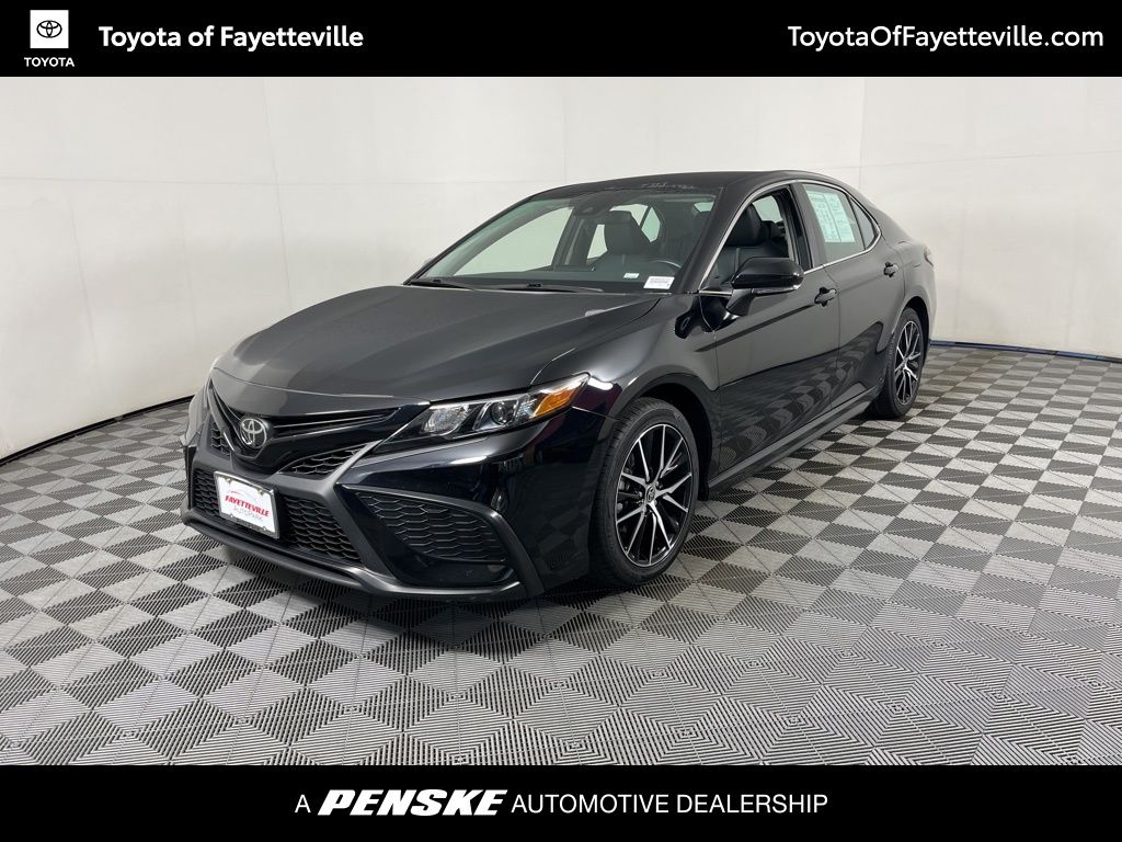 2024 Toyota Camry SE -
                  Fayetteville, AR
