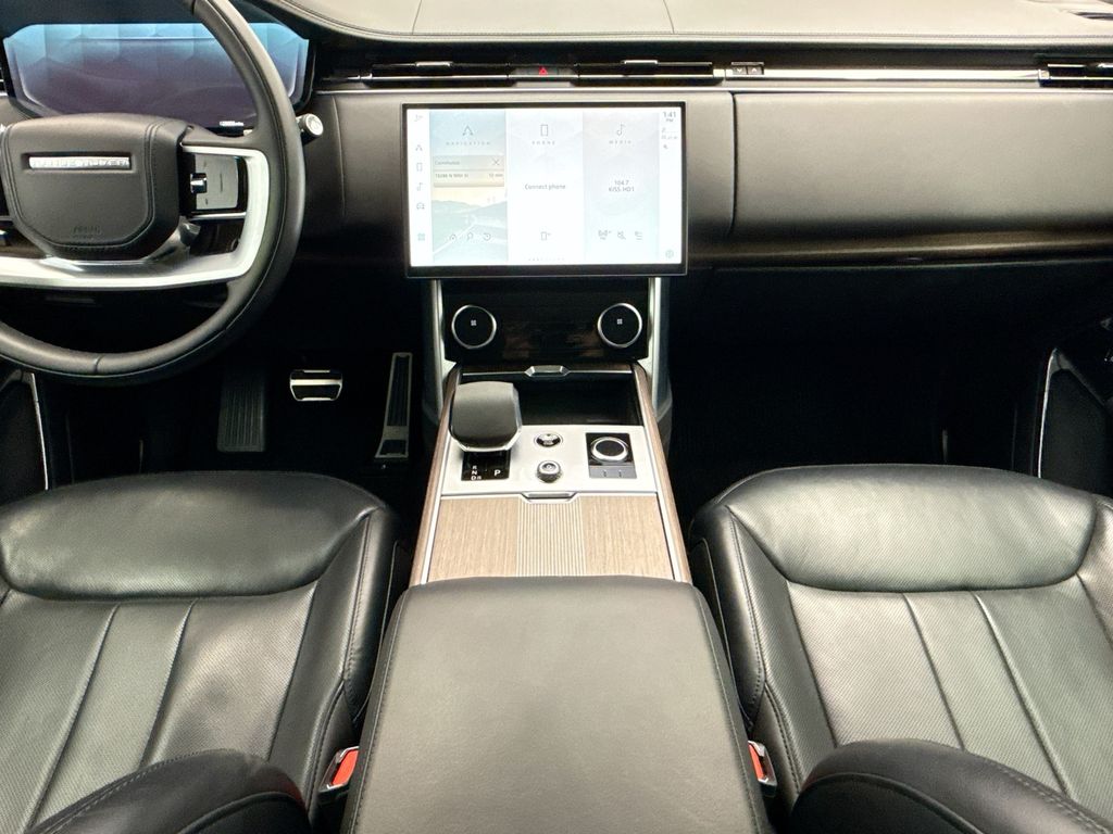 Thumbnail: 2023 Land Rover Range Rover - 13