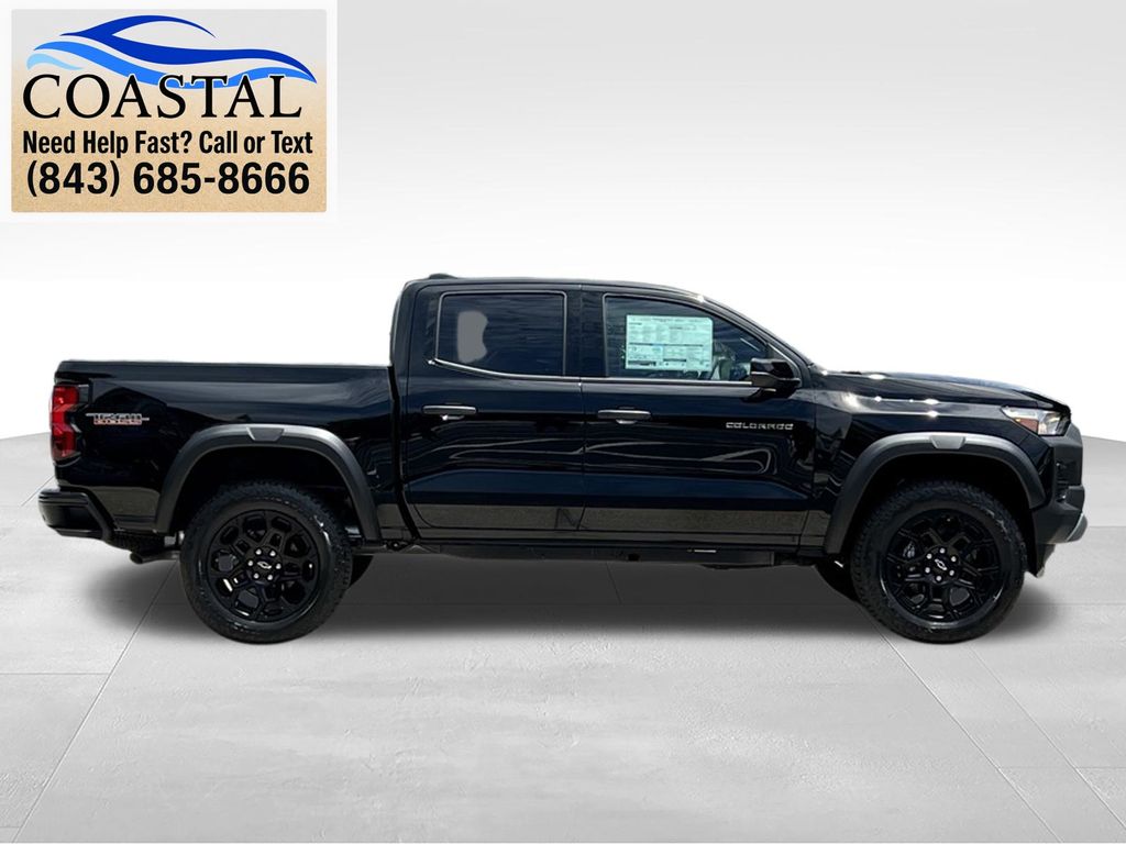 2026 Chevrolet Colorado Trail Boss Black at Bob Mills Chevrolet