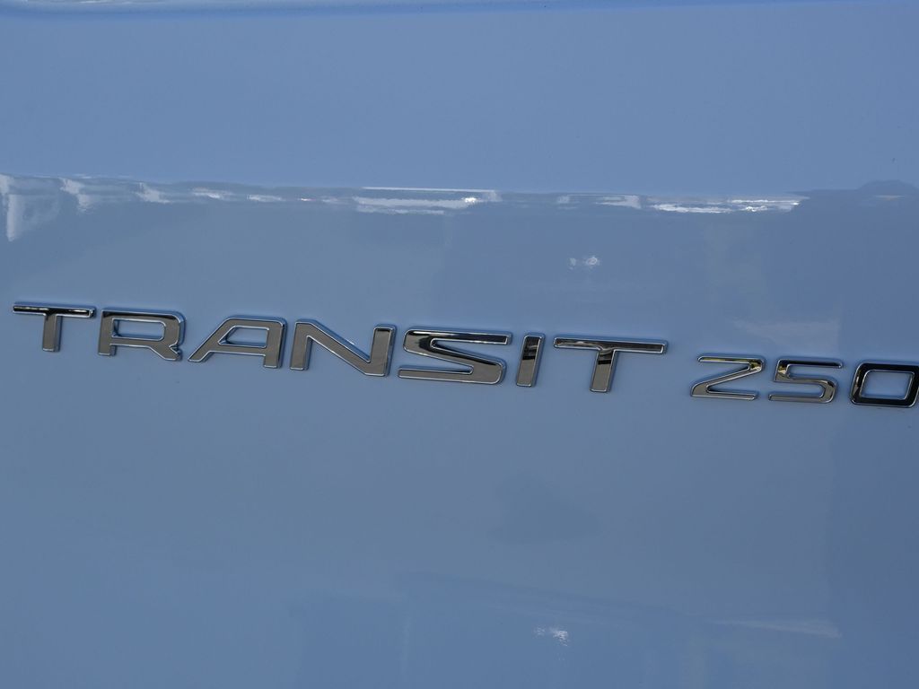 2024 Ford Transit 250