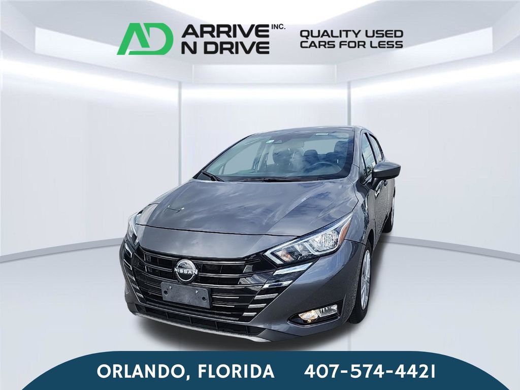 Gray 2024 Nissan Versa Sedan Front-Wheel Drive Continuously Variable Transmission
