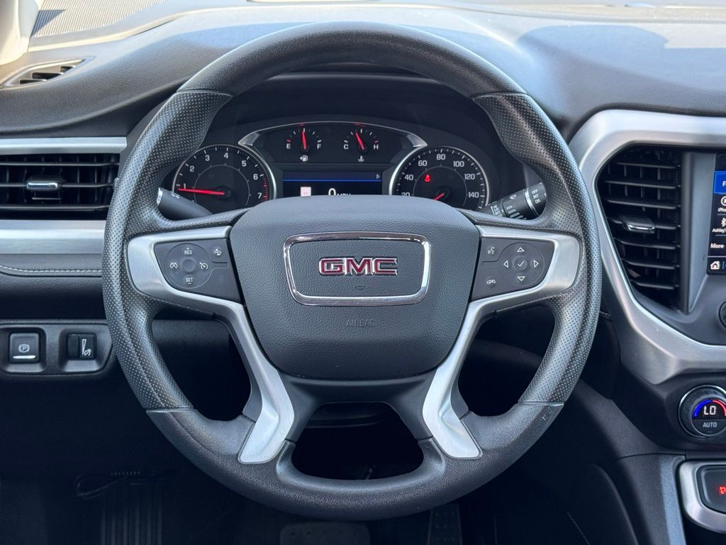 GMCAcadia7