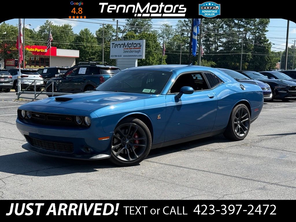 Blue (Frostbite) 2020 Dodge Challenger Coupe Rear-Wheel Drive 6-Speed Manual