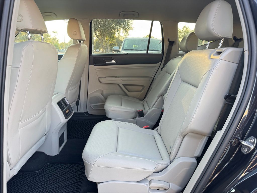 2021 Volkswagen Atlas V6 SE Technology photo 10