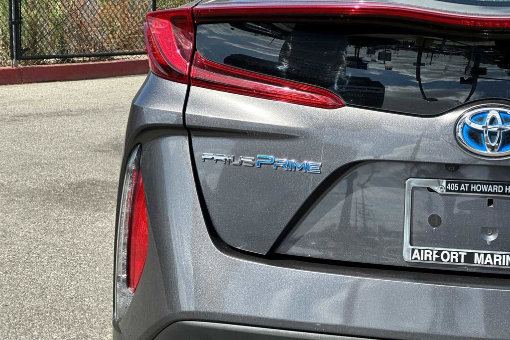 2018 Toyota Prius Prime Plus 30