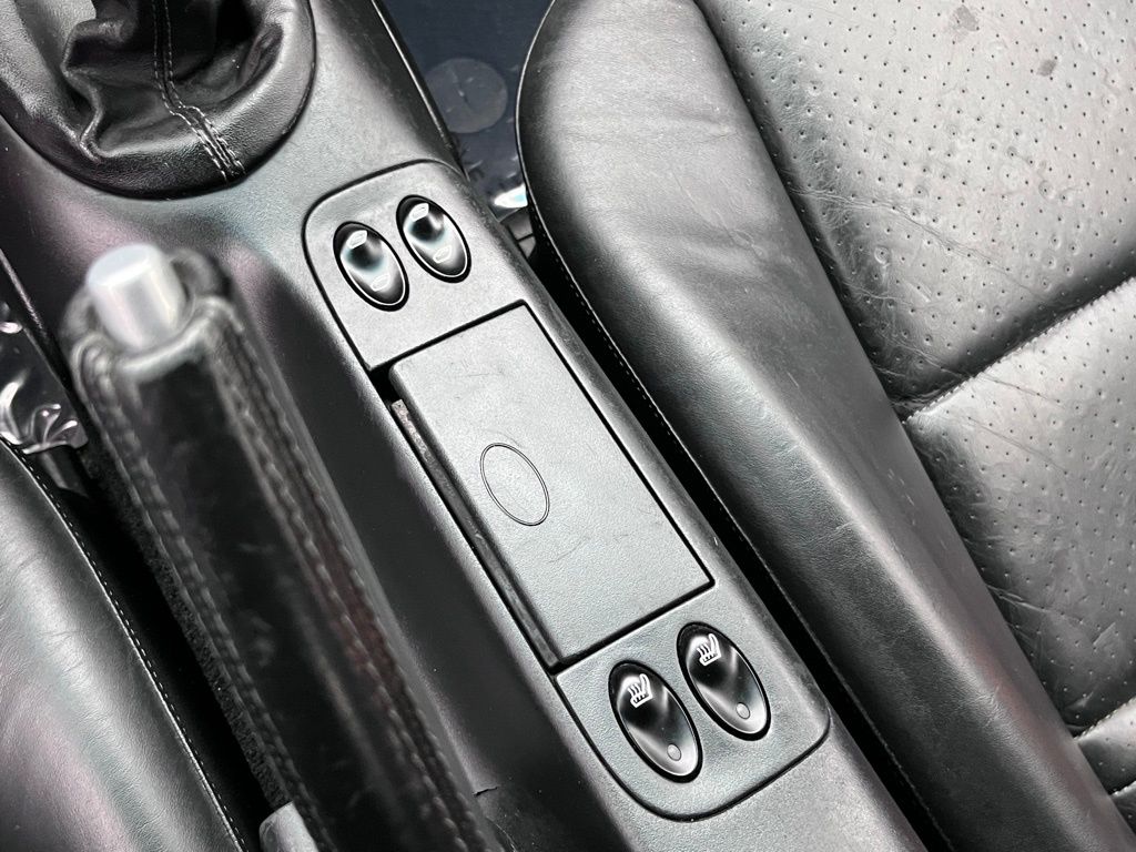 2004 Porsche Boxster S 13