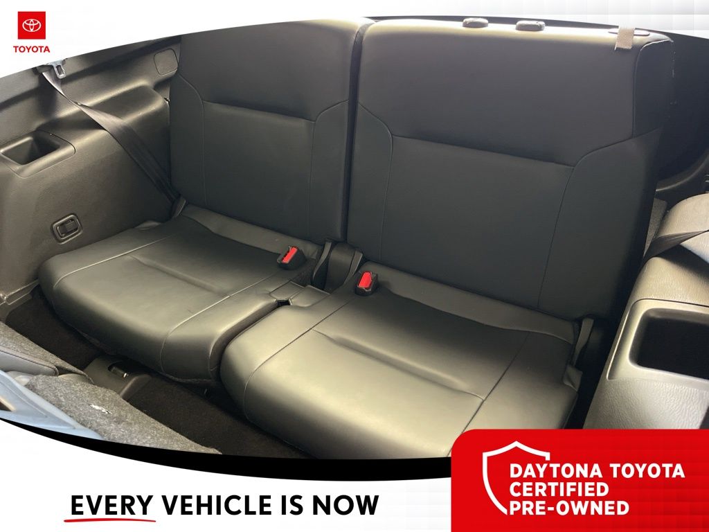 2024 Mitsubishi Outlander SE - Photo 25