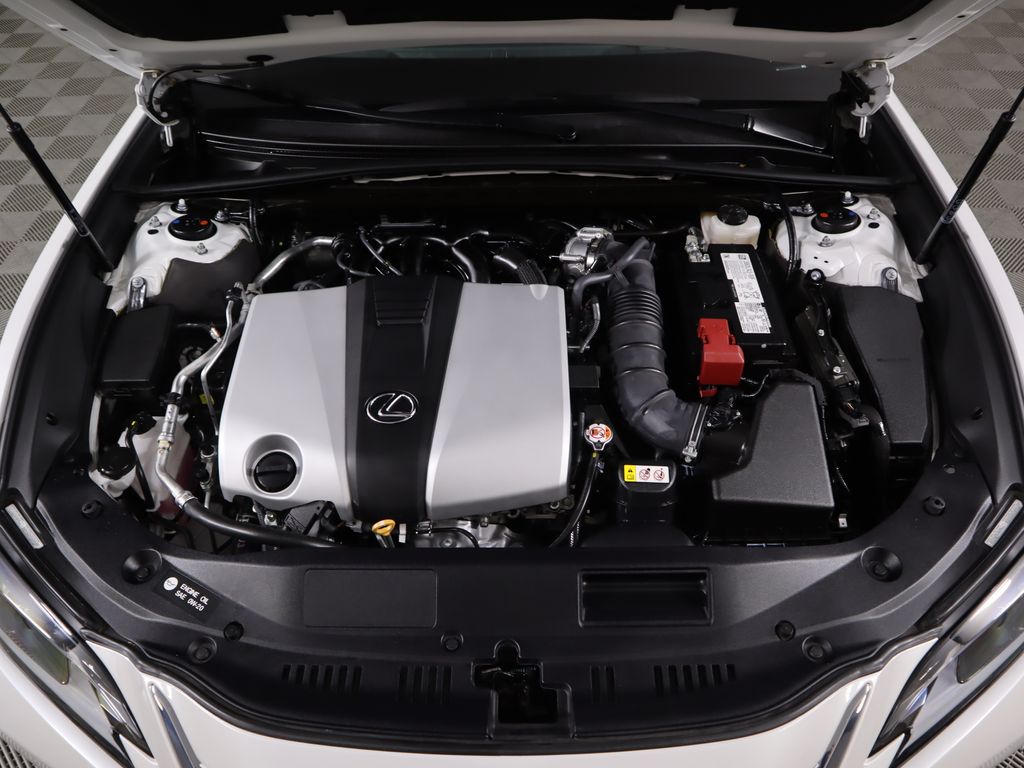 Thumbnail: 2025 Lexus ES - 30