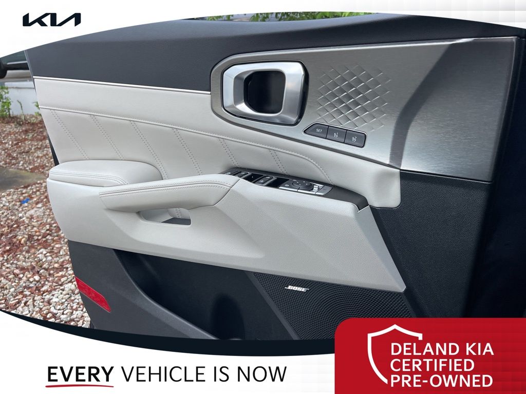 Used 2022 Kia Sorento Plug-In Hybrid SUV