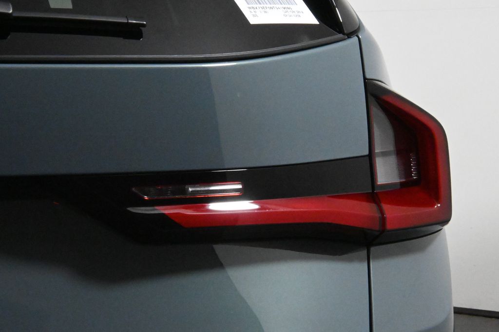 Thumbnail: 2026 BMW X1 - 13