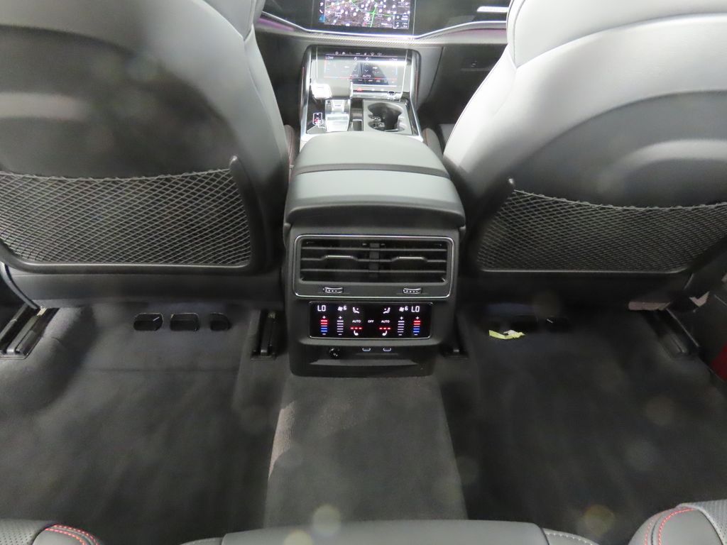 Thumbnail: 2026 Audi Q7 - 25