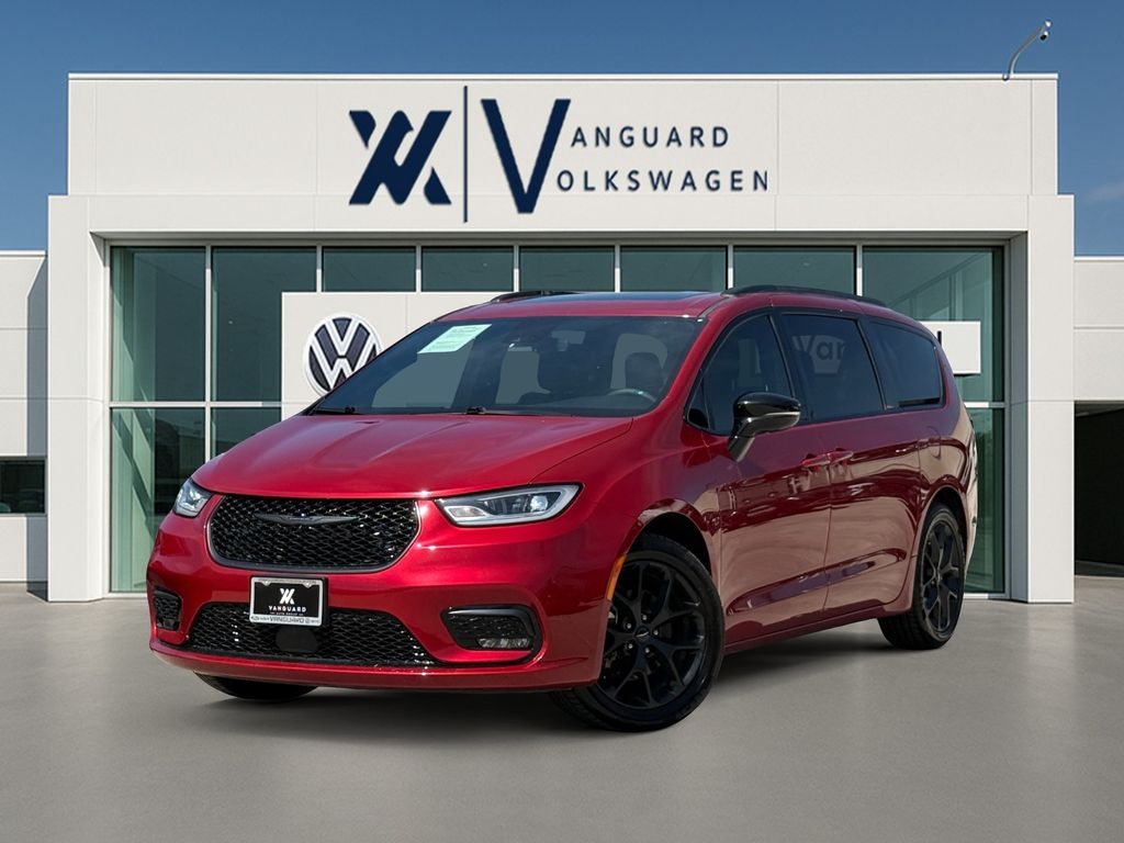 2025 Chrysler Pacifica Limited FWD