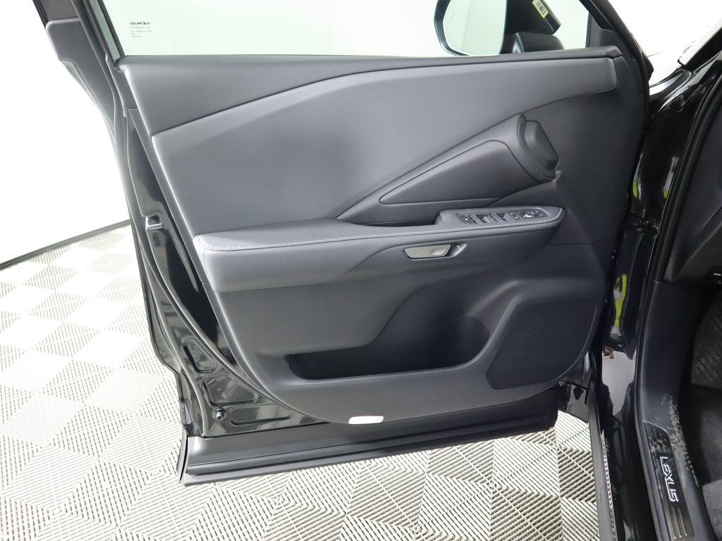 Thumbnail: 2025 Lexus TX - 26
