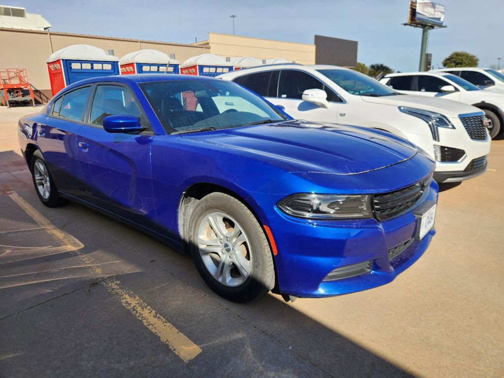 2022 Dodge Charger SXT 2