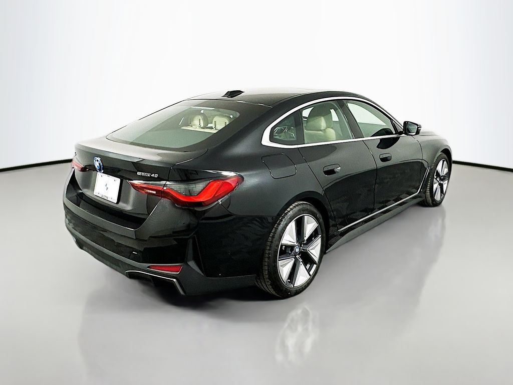 2025 BMW i4 eDrive40 5